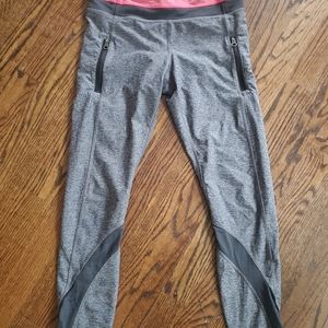 Lululemon Athletica skinny ankle